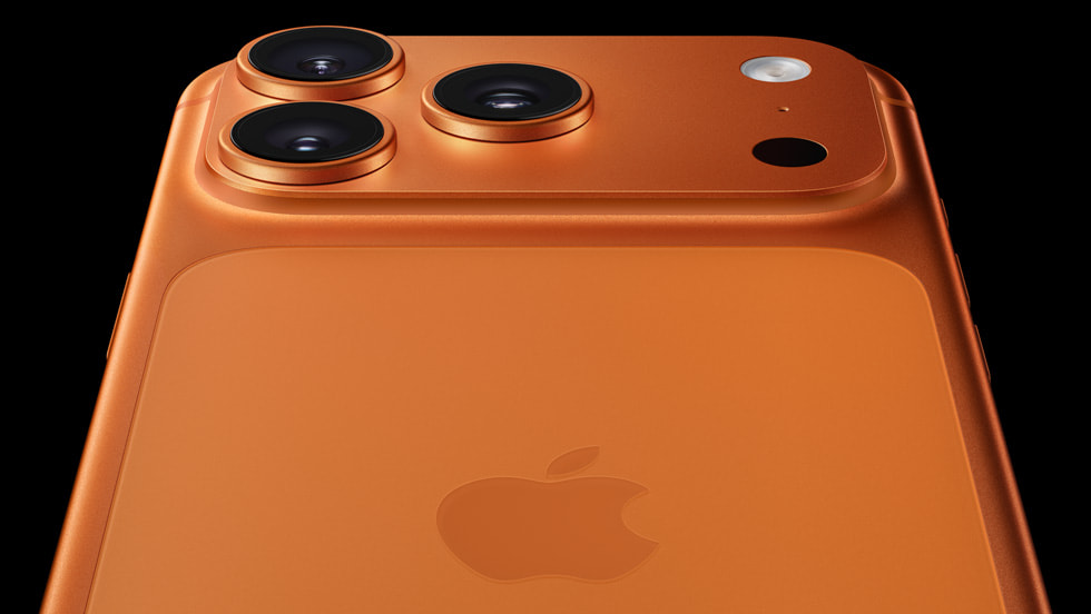Apple公式のiPhone 17 Proカメラ部分。iPhone 18 Proのカメラではありません