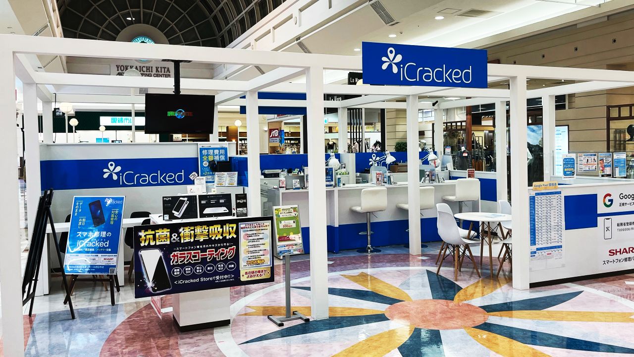 iCracked Store イオンモール四日市北の公式サイトに掲載された店舗・入口の画像